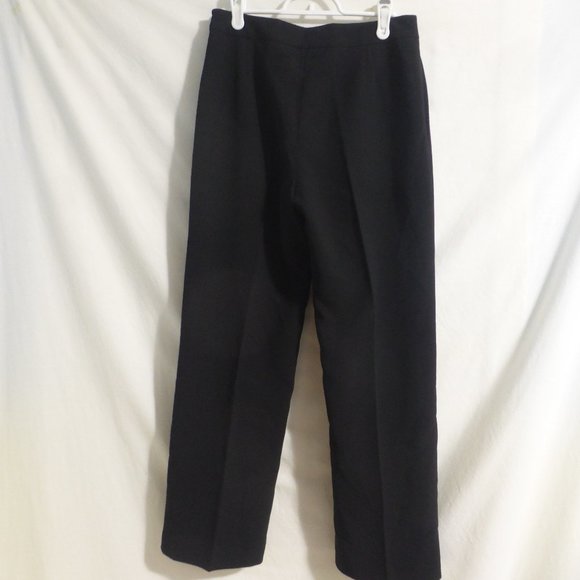 LE SUIT PETITE, size 4P, women's black slacks, side zip and latch fastened, GUC - Picture 2 of 14